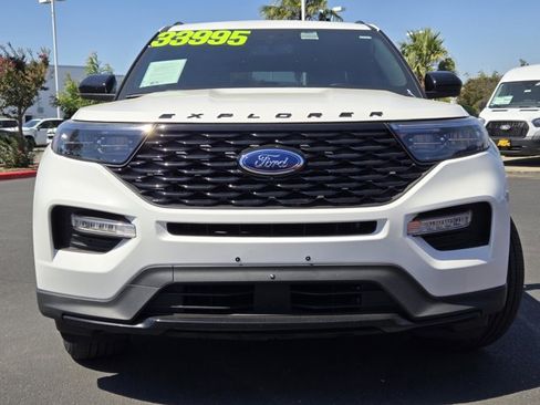 Certified 2022 Ford Explorer ST-Line w/ Class IV Trailer Tow Package AWD/4WD image 2