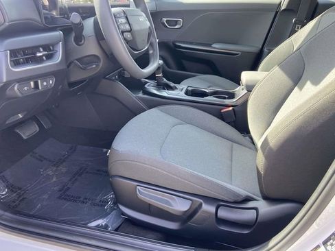 New 2026 Kia K4 FWD image 10