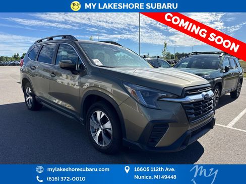 Certified 2025 Subaru Ascent Premium AWD/4WD image 1
