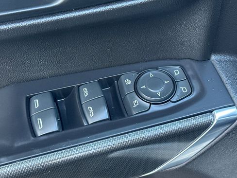 Used 2021 GMC Sierra 1500 AT4 w/ AT4 Premium Package image 12