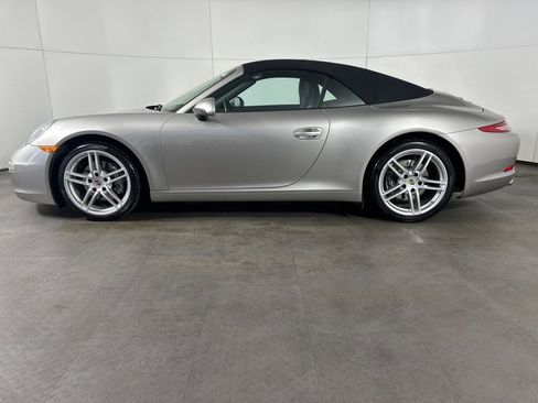 Used 2012 Porsche 911 Carrera image 2
