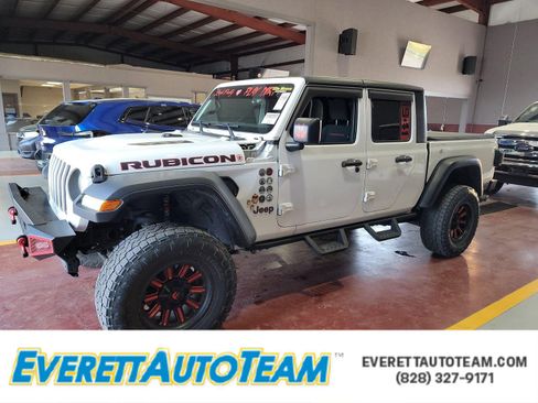 Used 2020 Jeep Gladiator Rubicon image 1