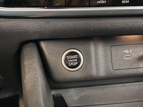 Used 2022 Nissan Rogue SV AWD/4WD image 20