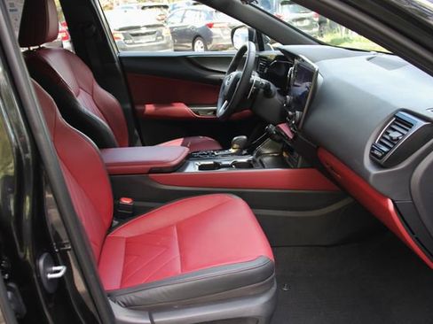 Used 2025 Lexus NX 350h AWD w/ Rear Seat Package image 39