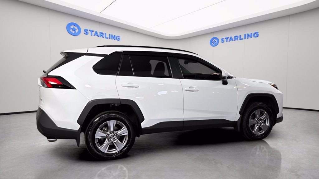 Used 2025 Toyota RAV4 XLE w/ Convenience Package FWD image 10