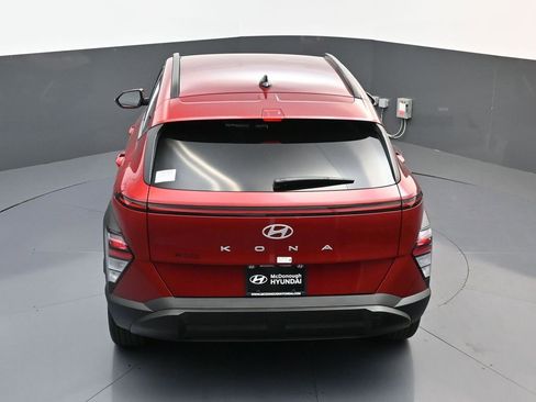Certified 2025 Hyundai Kona SEL FWD image 17