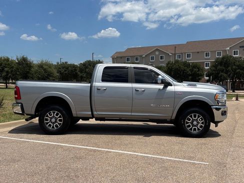 Used 2022 RAM 2500 Limited AWD/4WD image 5