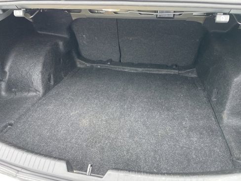 Used 2024 Chevrolet Malibu LT image 14