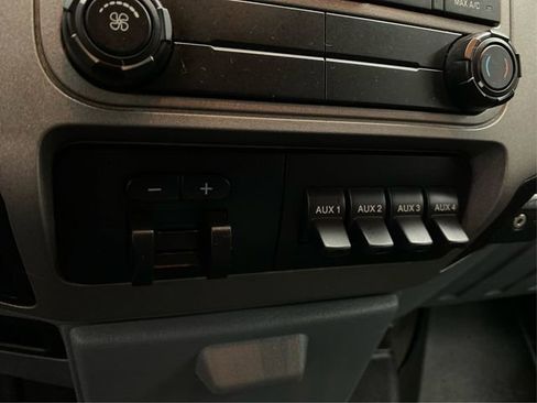 Used 2016 Ford F250 XLT w/ XLT Value Package AWD/4WD image 30