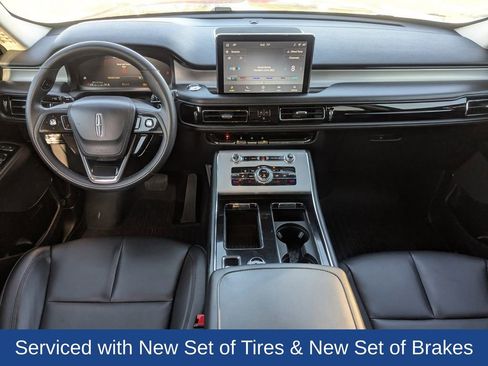 Used 2022 Lincoln Aviator AWD w/ Premium Package image 20