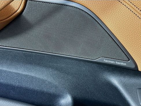 Used 2020 BMW 530i w/ Premium Package RWD image 19