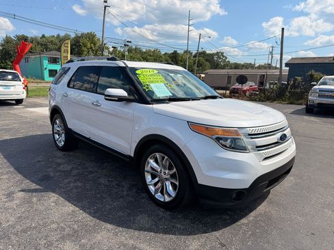 Used 2014 Ford Explorer Limited w/ Equipment Group 301A FWD image 3