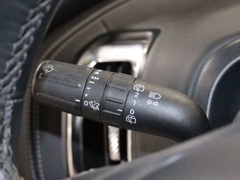 Used 2025 Ford Expedition Platinum image 44