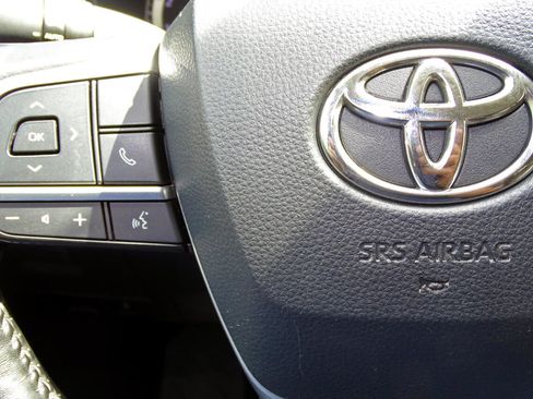 Used 2022 Toyota Highlander Platinum image 33