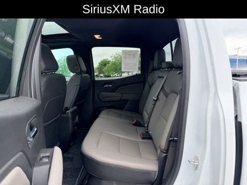 Used 2023 Chevrolet Colorado ZR2 w/ ZR2 Convenience Package III AWD/4WD image 9