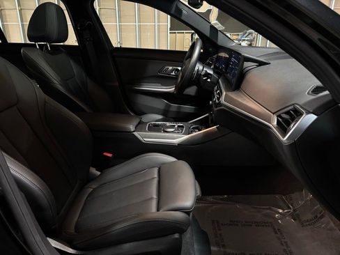 Used 2023 BMW 330i xDrive Sedan w/ M Sport Package AWD/4WD image 18
