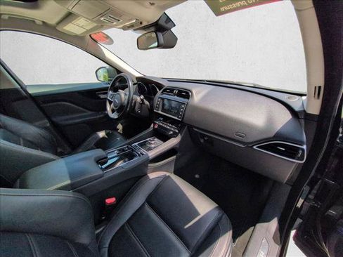 Used 2018 Jaguar F-PACE Prestige AWD/4WD image 21