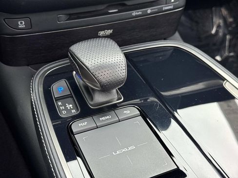 Used 2021 Lexus LS 500 F Sport w/ Dynamic Handling Package image 31