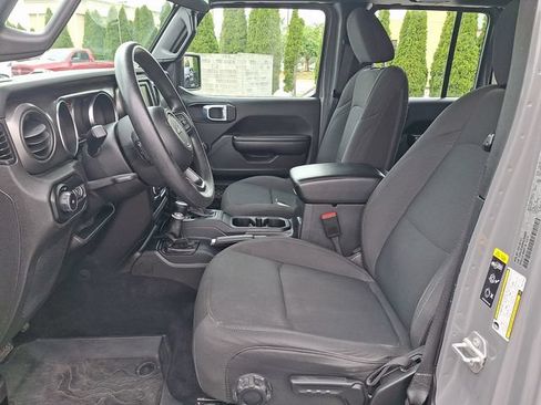 Used 2021 Jeep Wrangler Unlimited Sport AWD/4WD image 14