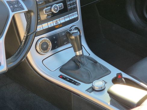 Used 2013 Mercedes-Benz SLK 250 w/ Premium I Pkg image 15