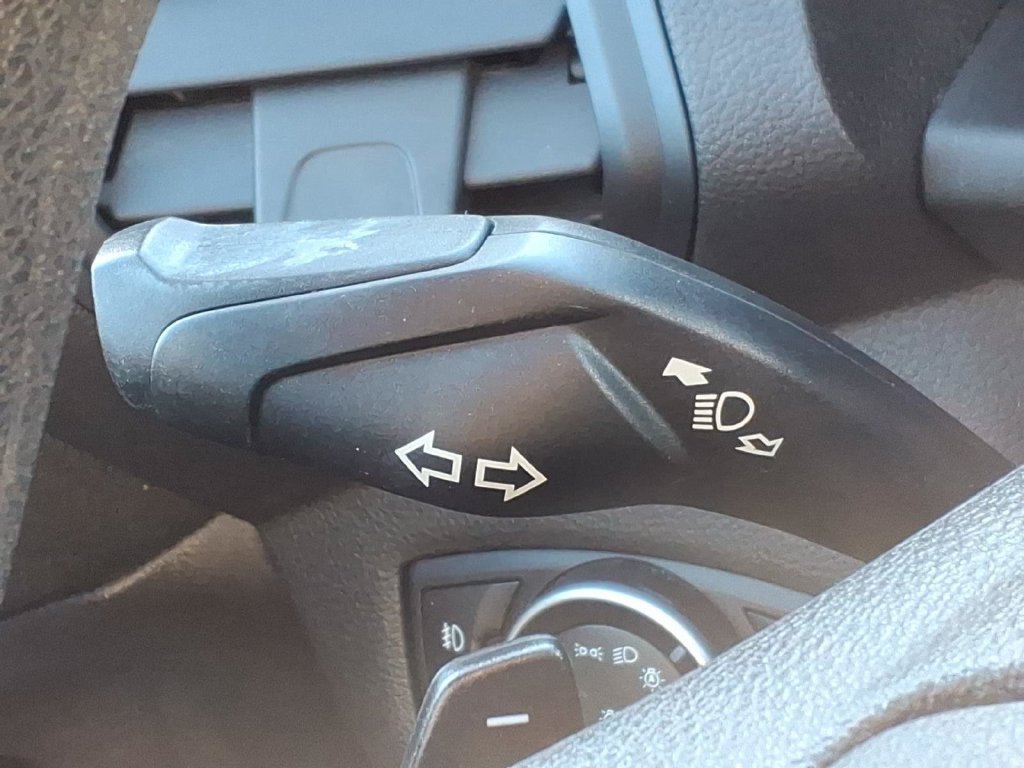 Used 2017 Ford Escape SE w/ Equipment Group 201A FWD image 24