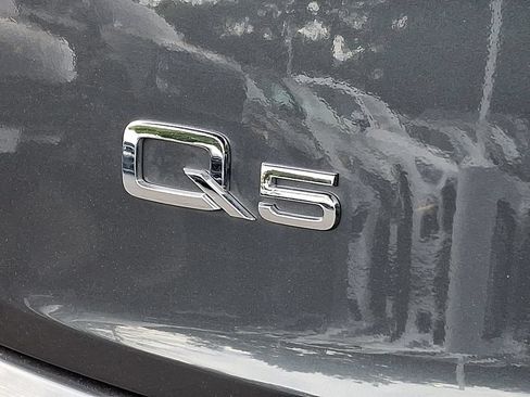 Used 2023 Audi Q5 2.0T Premium AWD/4WD image 29