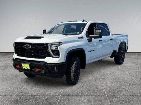 New 2026 Chevrolet Silverado 2500 LT w/ Trail Boss Package AWD/4WD image 4
