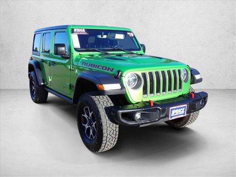 Used 2019 Jeep Wrangler Unlimited Rubicon AWD/4WD image 6