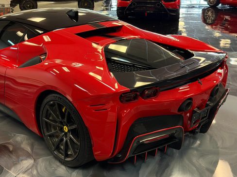 Used 2023 Ferrari SF90 Stradale AWD/4WD image 9