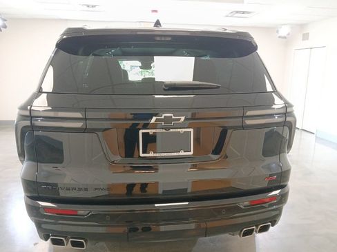 Used 2024 Chevrolet Traverse RS AWD/4WD image 12