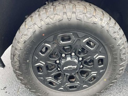 Certified 2022 Chevrolet Silverado 2500 LTZ w/ LTZ Plus Package AWD/4WD image 8