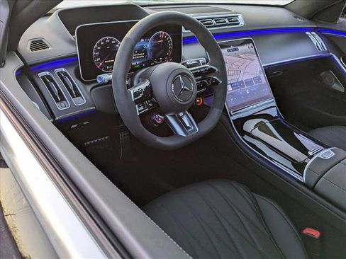 New 2025 Mercedes-Benz S 63 AMG S image 3
