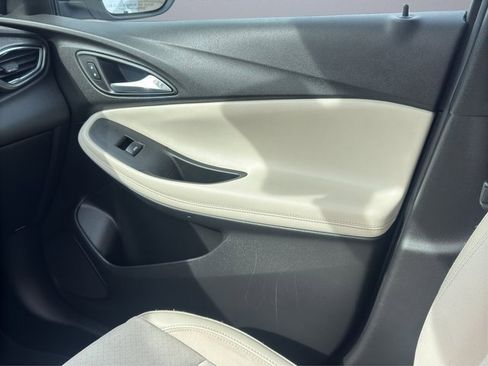 Used 2021 Buick Encore GX Preferred image 25