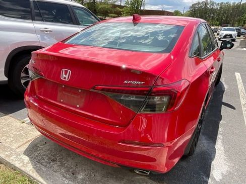 Used 2024 Honda Civic Sport image 4