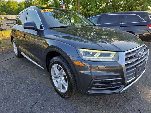 Used 2018 Audi Q5 2.0T Premium Plus w/ Premium Plus Package AWD/4WD image 3