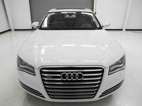 Used 2014 Audi A8 3.0T image 2