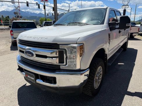 Used 2019 Ford F350 XLT AWD/4WD image 4