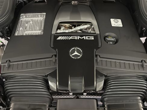 New 2025 Mercedes-Benz GLS 63 AMG 4MATIC image 11