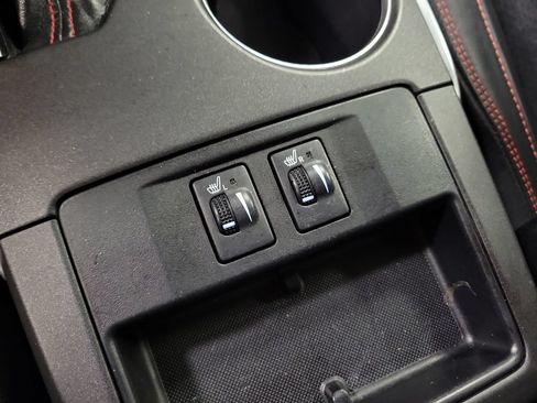 Used 2015 Toyota Camry XSE w/ Advanced Technology Package FWD image 19