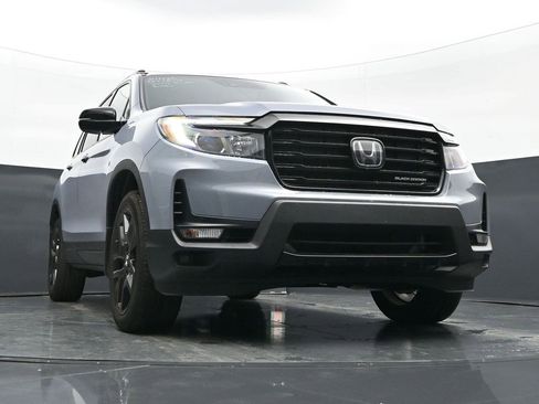 Used 2025 Honda Passport Black Edition image 18