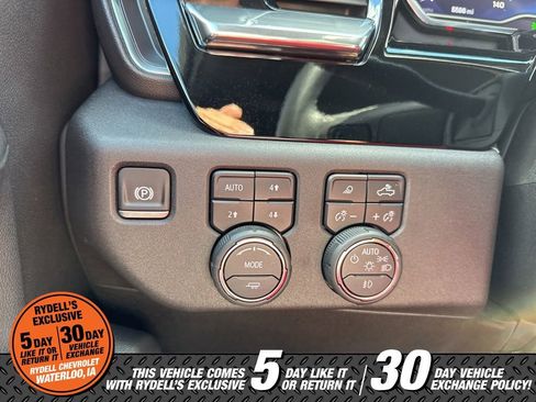 Certified 2025 Chevrolet Silverado 2500 High Country w/ Z71 Off-Road Package AWD/4WD image 11