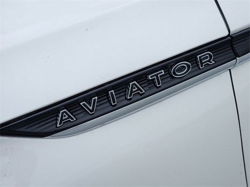New 2025 Lincoln Aviator Black Label image 10