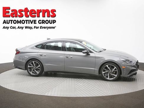 Used 2023 Hyundai Sonata SEL Plus w/ Preferred Accessory Package FWD image 42