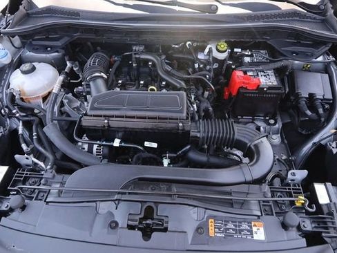 Certified 2025 Ford Escape ST-Line FWD image 26