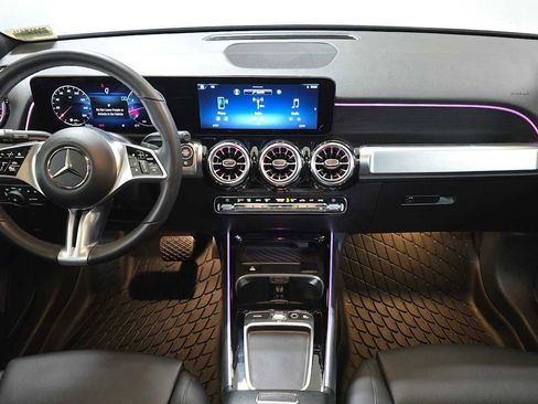 Certified 2025 Mercedes-Benz GLB 250 GLB 250 image 19