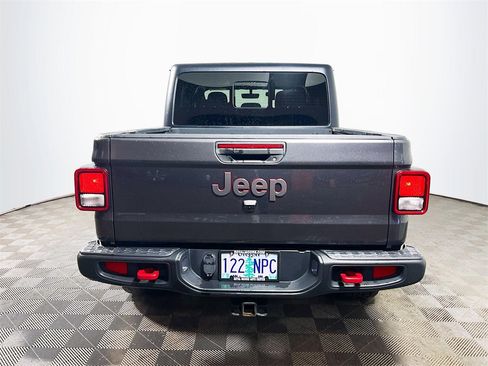Used 2022 Jeep Gladiator Rubicon w/ Trailer Tow Package image 7