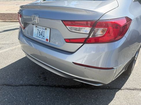 Used 2019 Honda Accord EX image 10