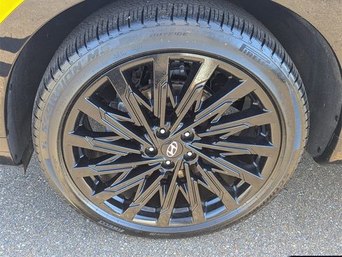 New 2025 Hyundai Santa Fe Calligraphy image 29