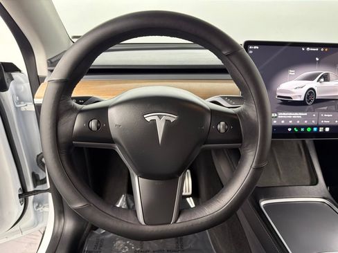 Used 2022 Tesla Model Y Performance AWD/4WD image 27