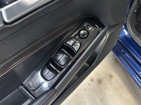Used 2023 Nissan Altima 2.0 SR FWD image 10